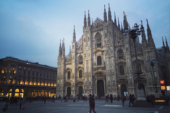 2-hours Duomo of Milan guided experience with entrance tickets - Rooftop terraces: elevator-in-part, steps-out, big views