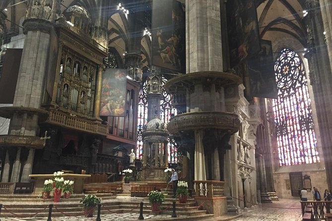 2-hours Duomo of Milan guided experience with entrance tickets - Who this tour suits best (and who should reconsider)