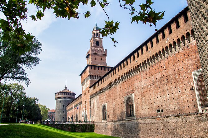Best of Milan: 3 Icons Tour in 40 Languages + Hop On Hop Off - Price and Value: Why $74.91 Can Be a Smart Use of Time