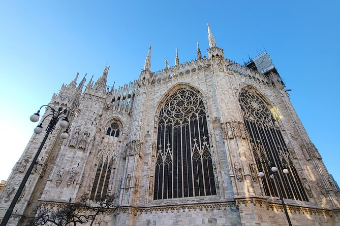 Cathedral & Skyline: Duomo di Milano Tour with Rooftop Access - Why this Duomo loop is such a good Milan first-timer plan