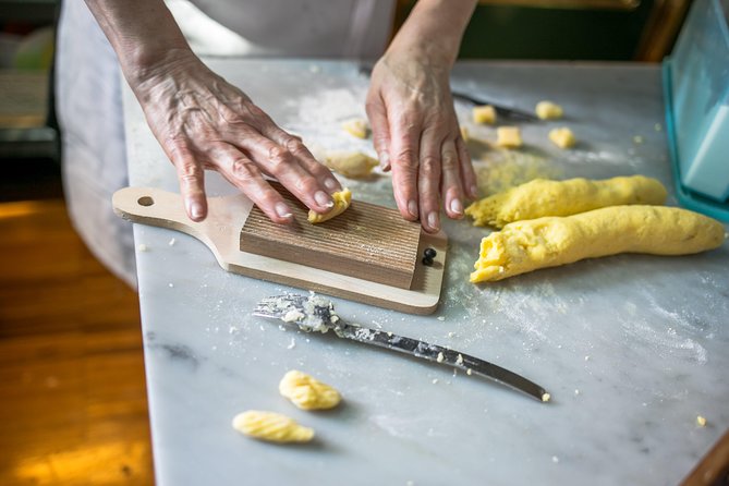 Cesarine: Pasta & Tiramisu Class at Local's Home in Milan - Key things I’d bookmark before booking