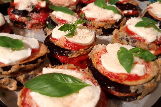 Choose three recipes to cook from all the traditional cuisine - Your 3-course meal plus wine: it’s not a break, it’s the payoff