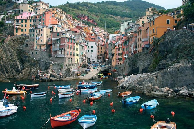 From Milan: Cinque Terre Guided Full-Day Trip With Cruise - Between villages: the train transfer to Monterosso