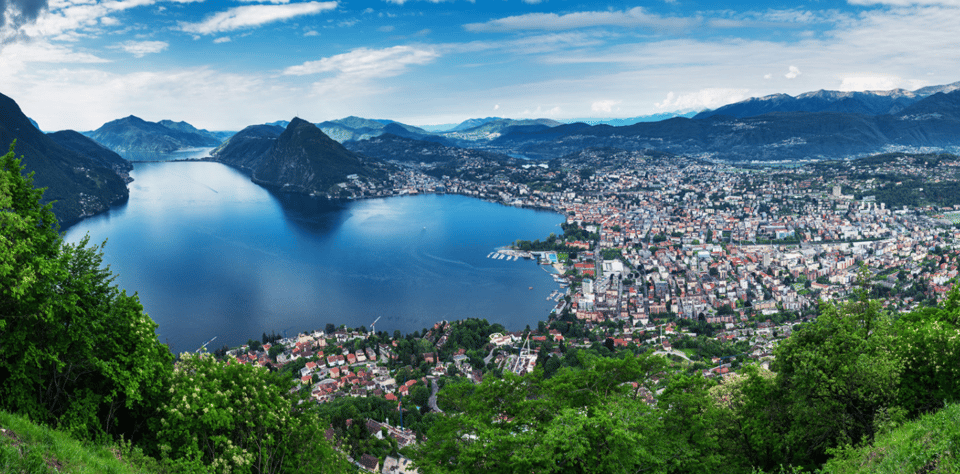 From Milan: Como, Bellagio, and Lugano Exclusive Boat Tour - Como walking time: a quick orientation that pays off later
