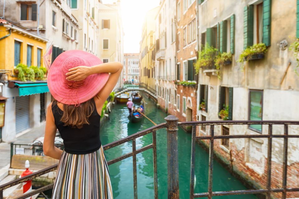 From Milan: Venice and Verona Full-Day Tour by Train - Verona along the Adige: Juliet, Ponte Scaliero, and Castelvecchio