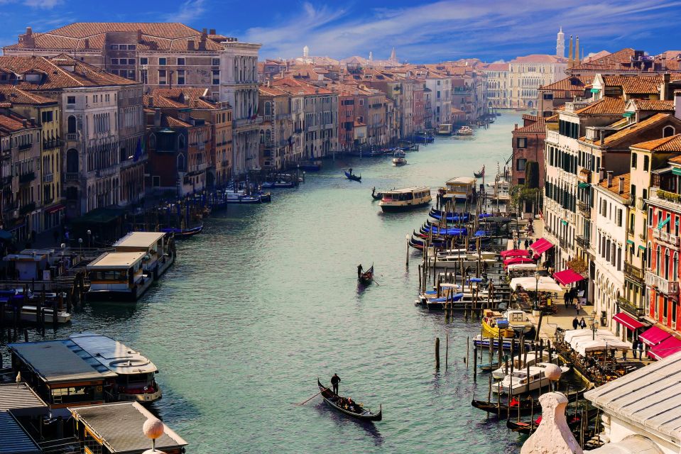 From Milan: Venice and Verona Full-Day Tour by Train - The Verona-to-Venice train transfer: how to make the hours work for you