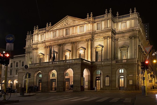 La Scala Theatre and Museum Tour in Milan With Private Guide - The museum portion: instruments, costumes, portraits, and why it works