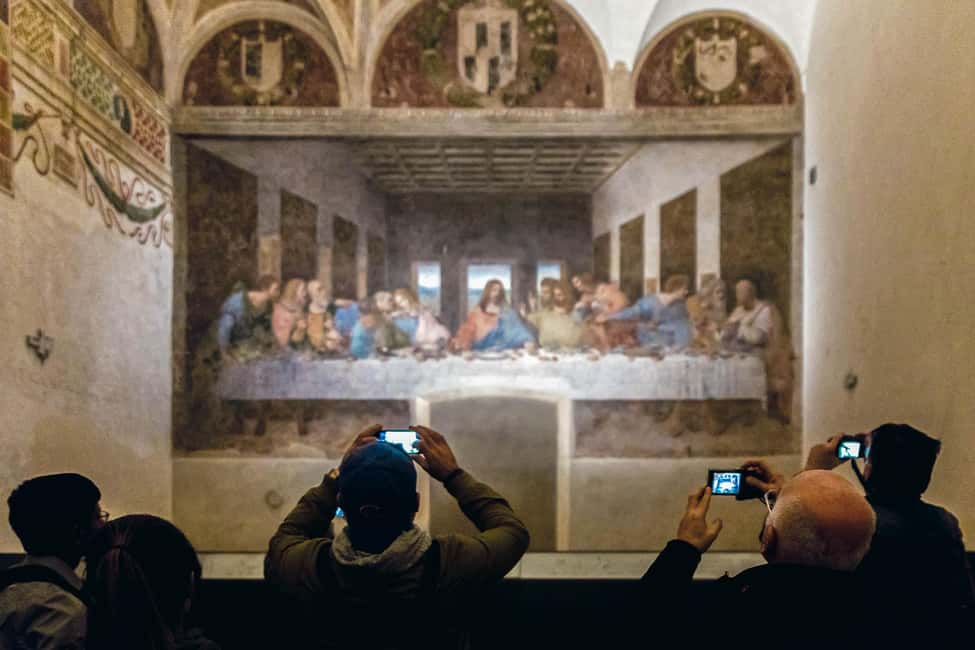 Leonardo Da Vinci's Last Supper Guided Tour - First steps at Piazza di Santa Maria delle Grazie