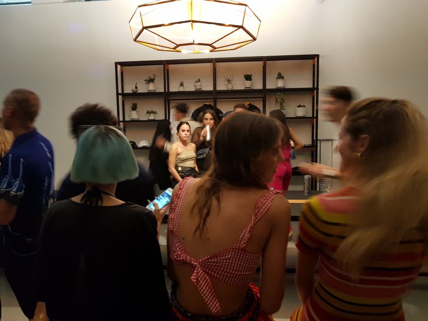 Milan: Bar-Hopping Tour with Welcome Drink - The Walk Between Neighborhoods: Modern Milan Meets Older Streets