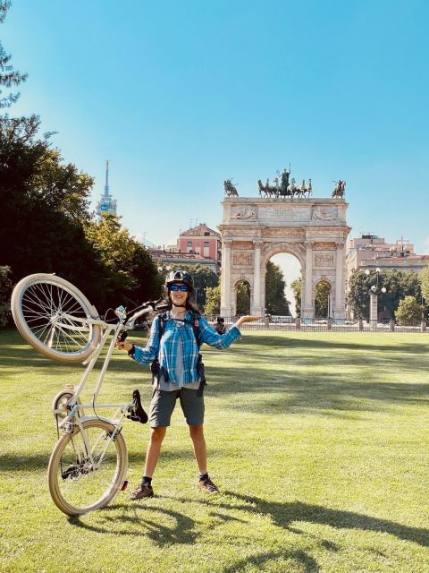 Milan: Bike tour of the city - Meeting at Allride: the simple start that sets the tone