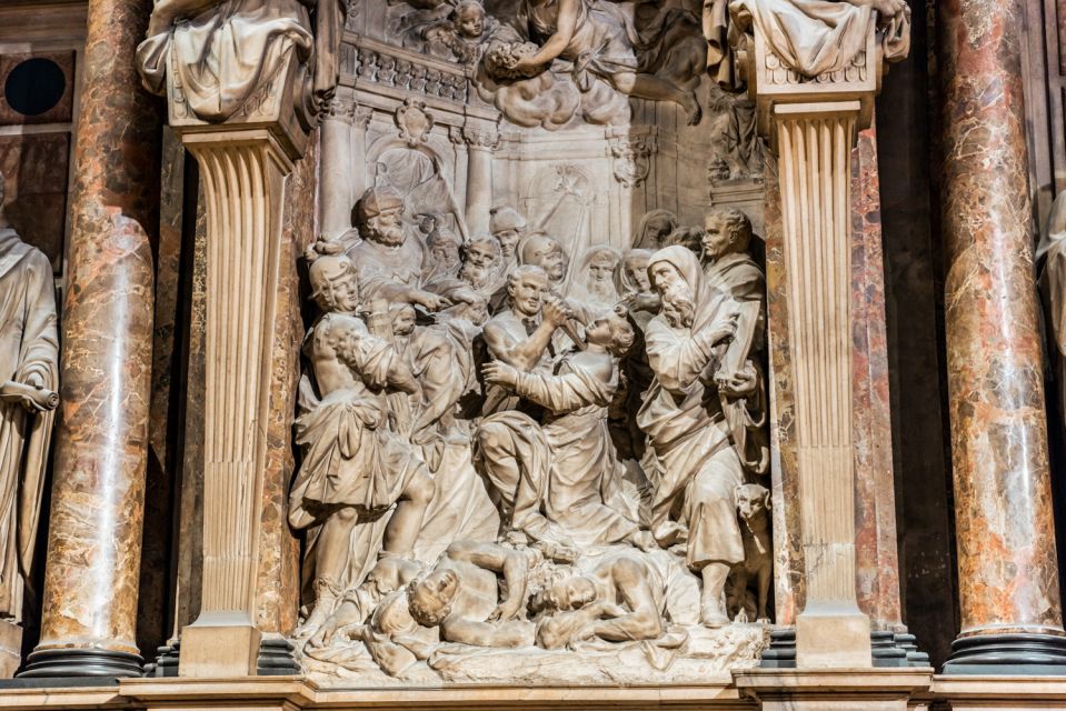 Milan: Cathedral and Terraces Guided Experience - What you’ll actually see inside the Duomo: art details with purpose