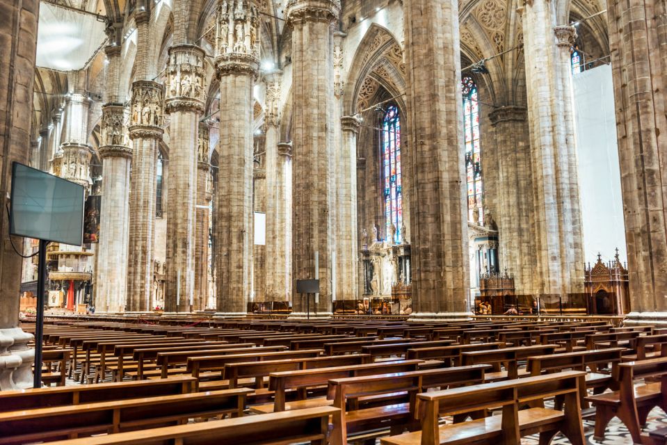 Milan: Cathedral and Terraces Guided Experience - When to go and what to wear for the Duomo rules