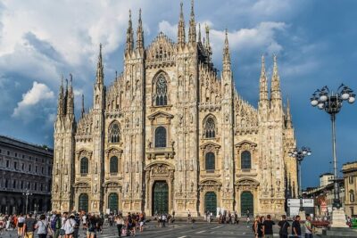 Milan: Cathedral and Terraces Guided Tour with Tickets - From Camparino to the Galleria: Milan’s Best “Intro Walk”