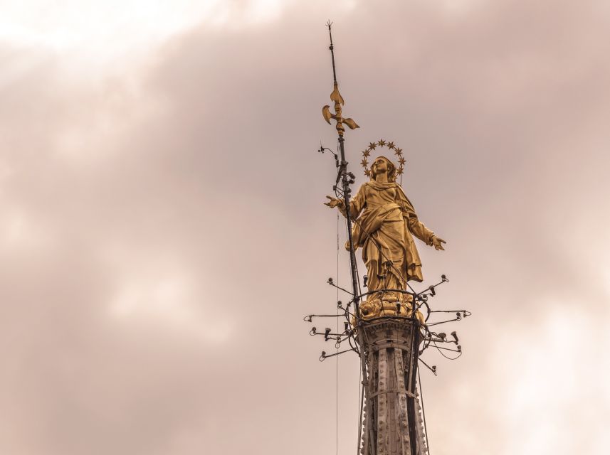 Milan: Cathedral Rooftop Tour - Comfort, Clothing, and Security at the Duomo