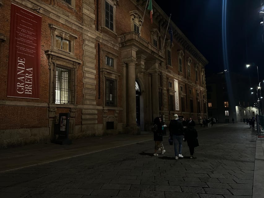 Milan: Ghosts, Mysteries, and Secrets Guided Walking Tour - Logistics That Matter (So You’re Not Thinking About Them Later)