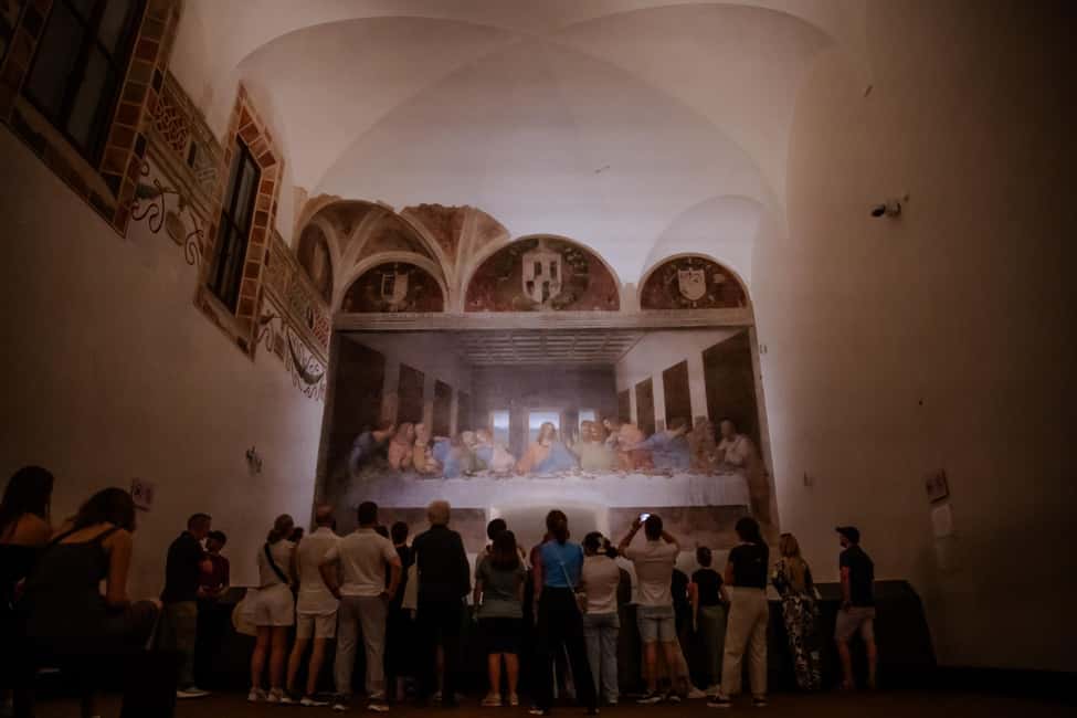 Milan: Guided Tour of Leonardo da Vinci's 'The Last Supper' - The 30–40 minute outside overview: how it changes your view