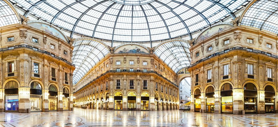 Milan: Guided Walking Tour & Last Supper Visit with Ticket - Teatro alla Scala and Piazza della Scala: the opera house in full context
