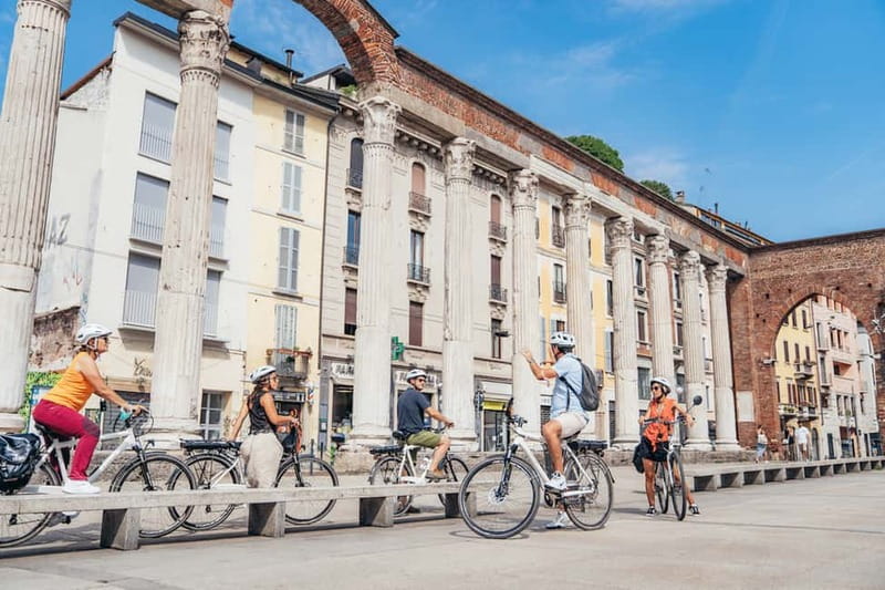 Milan: Highlights and Hidden Gems E-Bike Tour - The Duomo zone: why squares beat museum time here
