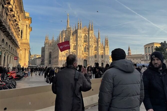 Milan Highlights: Guided Duomo, Last Supper & City Centre Tour - Entering the Duomo: what your guide helps you see in 30 minutes