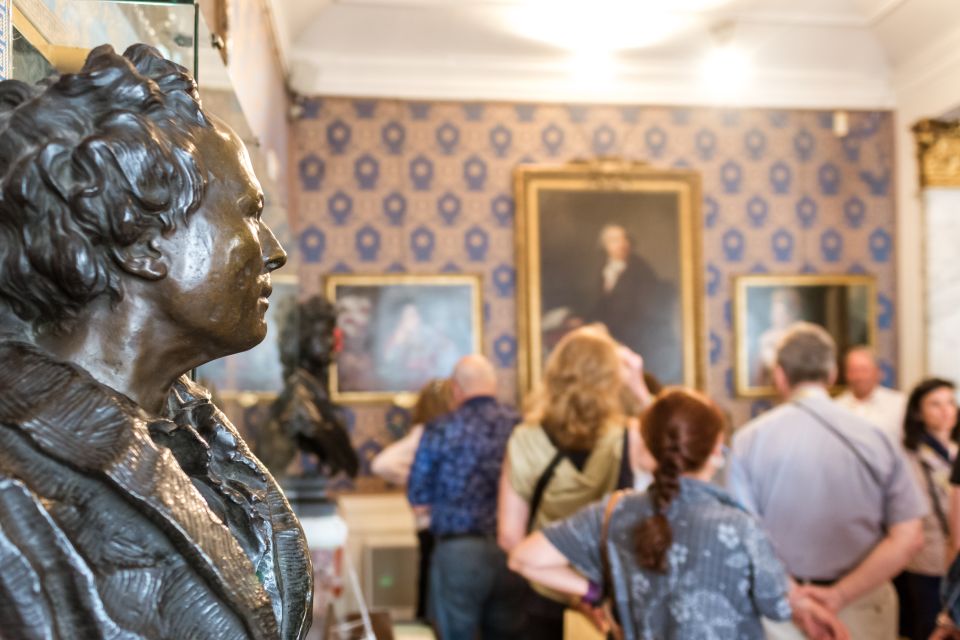 Milan: La Scala Theater & Museum Guided Experience - Practical tips so you enjoy the whole hour