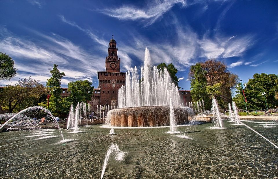 Milan: Last Supper and Sforza Castle Tour - Piazzale Cadorna: the practical transit moment that still feels like Milan