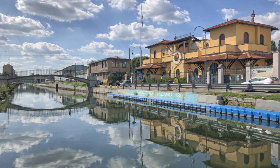 Milan: Navigli Canal Boat Cruise - Canottieri Milano Olona 1894: Sports Heritage Along the Water