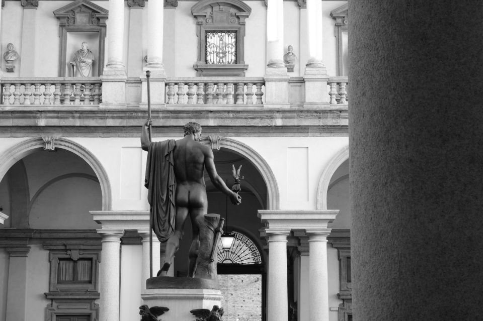 Milan: Pinacoteca Art Gallery and Brera District Guided Tour - The big names you’ll actually see: 13th–20th century painting in one sweep