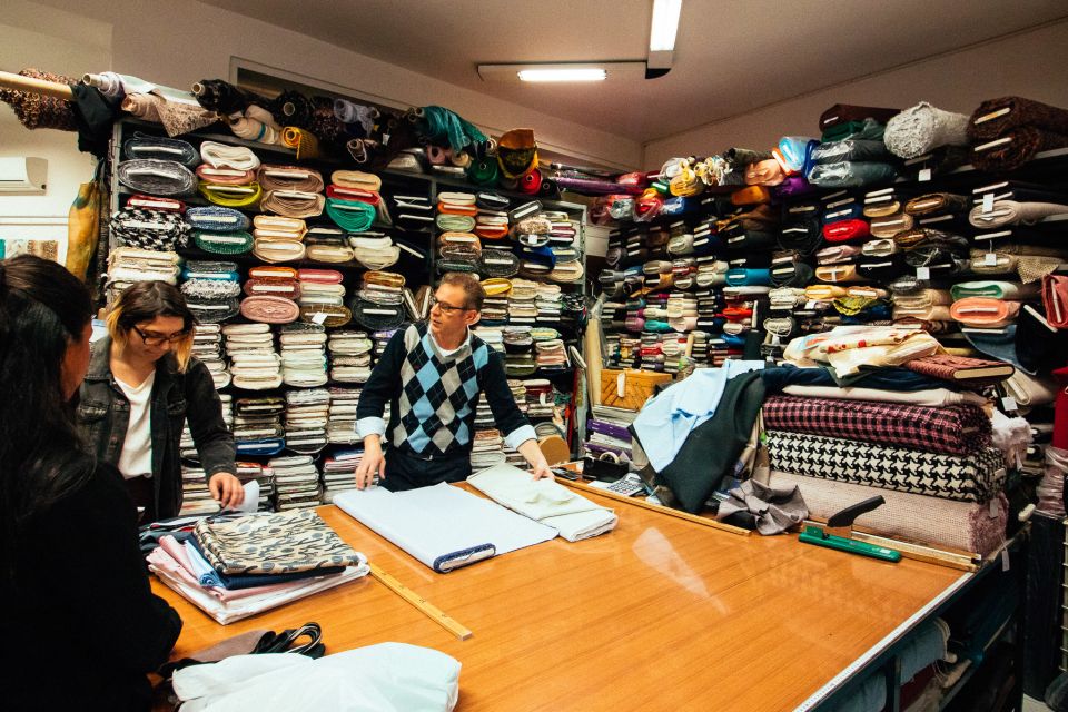 Milan: Private Fashion Tour - Cavalli e Nastri boutique and the Armani finale: how the brand segment lands