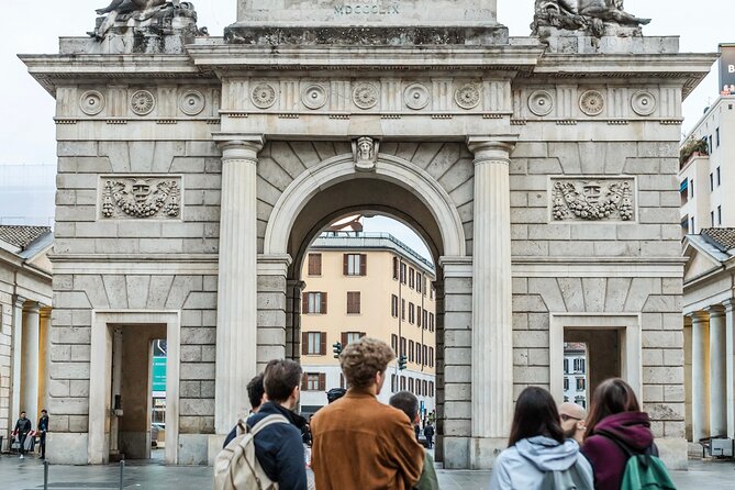 Milan Private Tour: Highlights & Hidden Gems with a Local - Duomo di Milano: more than just a photo stop