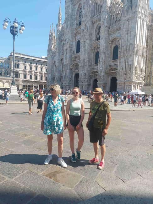 Milan: Private Welcome Tour w/ a Local - Extra attraction visits: how to think about entrances