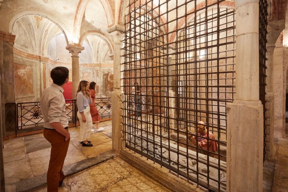 Milan: San Sepolcro Crypt Skip-the-Line Entry Ticket - Finding the crypt at Piazza San Sepolcro (No guessing required)