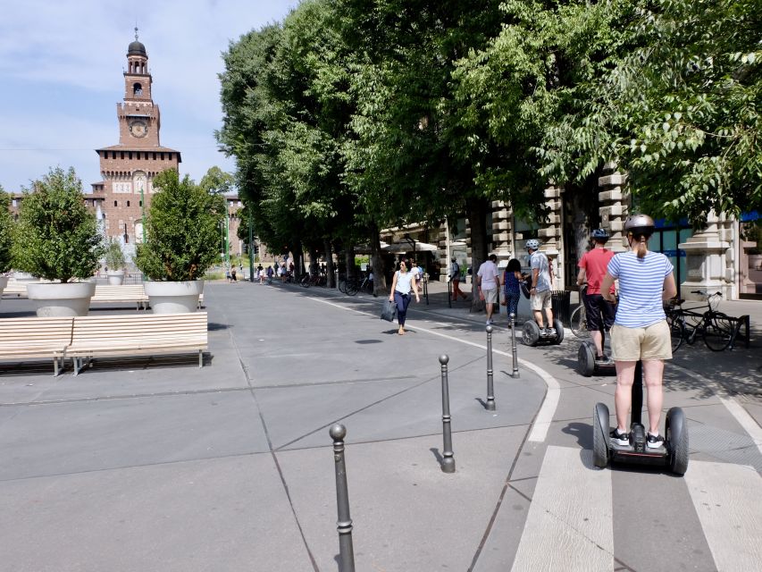 Milan: SEGWAY Tour with Live Tourist Guide 3 hours & half - Getting set up at Via Lecco 18: where your Milan ride begins
