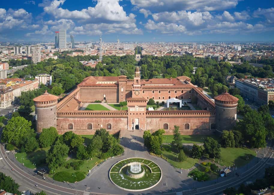 Milan Small Group: Duomo & Rooftop, Castle, Gelato Tasting - Gelato tasting: a short stop that keeps your energy steady
