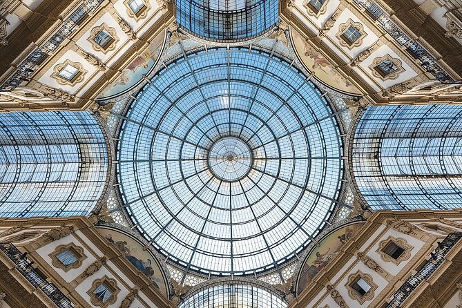 Milan Small Group: Duomo & Rooftop, Sforza Castle, Gelato Tasting - Castello Sforzesco and the Arco della Pace View