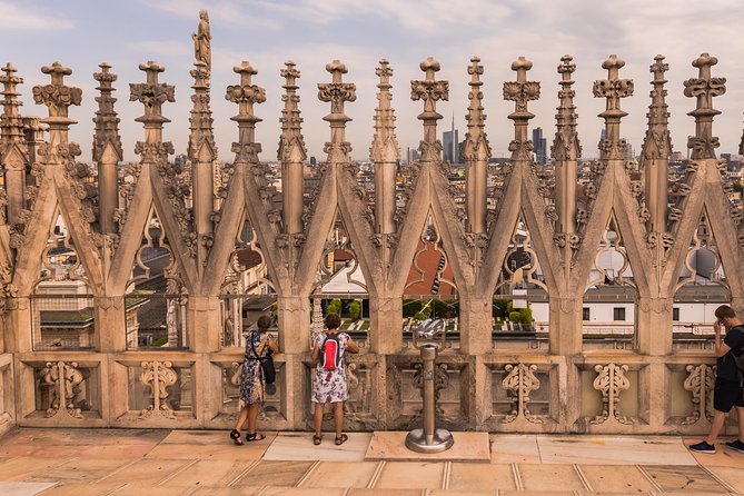 Milan Super Saver: Skip-the-line Duomo and Rooftop Tour - Price and logistics: why the Super Saver bundle works