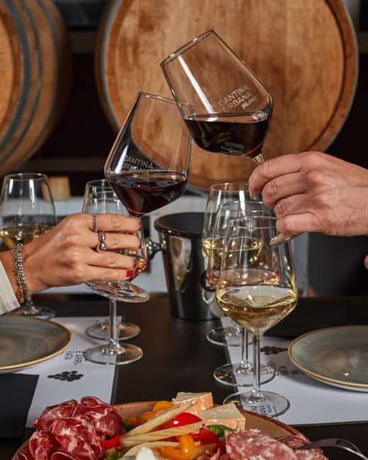 Milan: Wine Lovers Experience at Cantina Urbana Winery - Entering Cantina Urbana Milano’s City-Winery World
