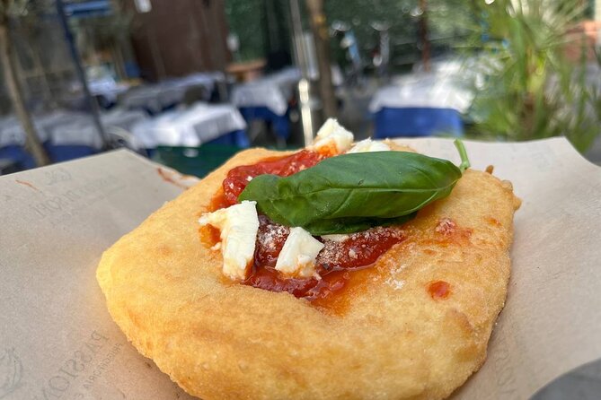 Milan's Authentic Street Food tour: A Gourmet Experience - Entering Milan by Foot: Finding the Local Rhythm Fast