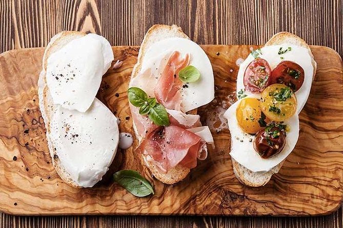 Milan's Authentic Street Food tour: A Gourmet Experience - Private Tour, Small Group Reality, and What That Means for You
