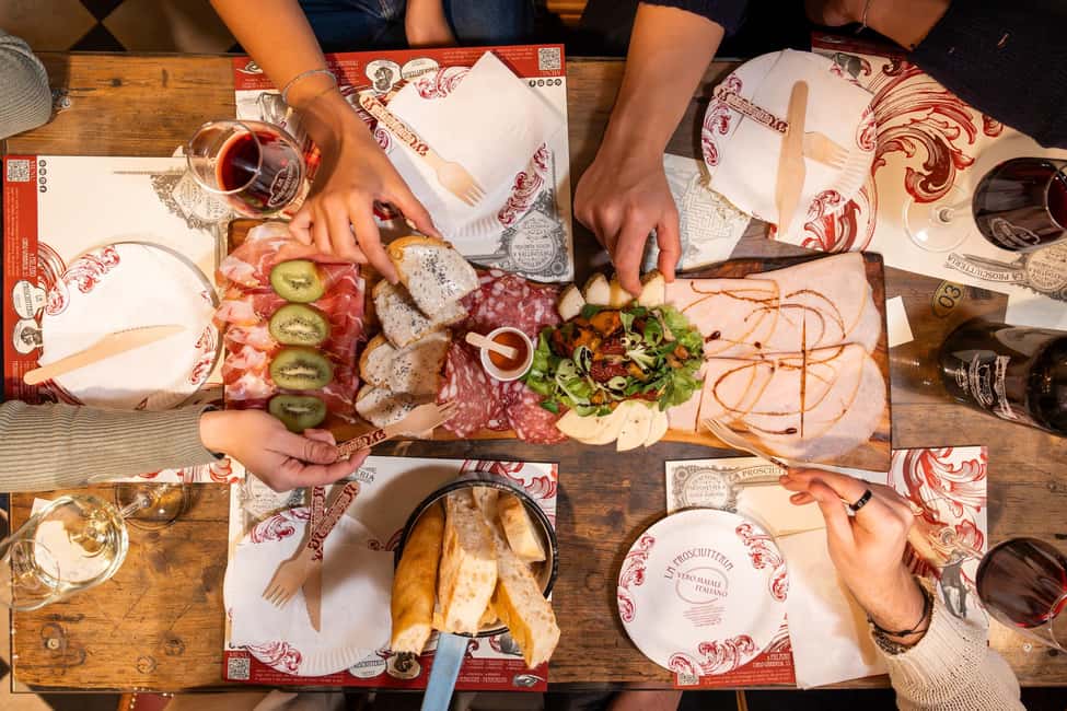 Milan’s Full-Meal Gourmet Food Tour - More Than Tastings - Starting at Piazza Cordusio: a smart launch point before you eat