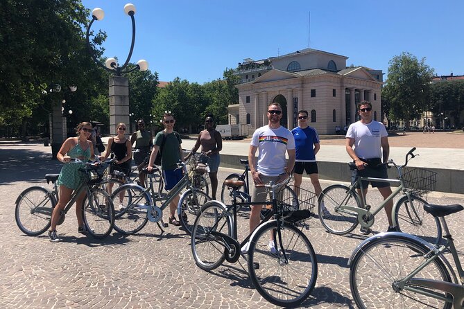 Milan's Hidden Gems: Unique Bike Tour (ENG, NL) - Sforza Castle area: a big landmark, paced like a tour