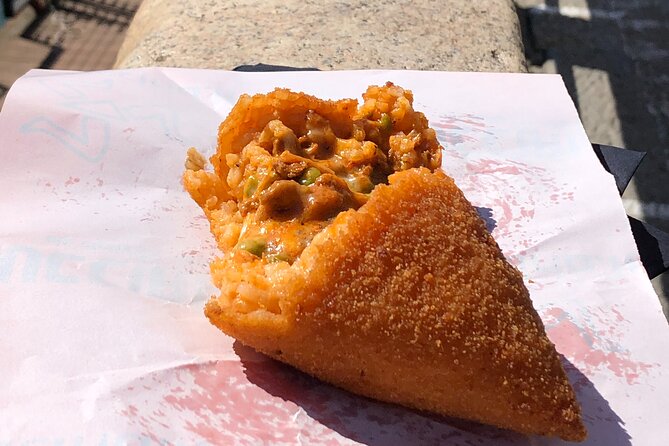 NO DIET CLUB - Best Food Tour in Milan ! - The Guide Makes the Tour: Ragit, Virginia, Sevda, and More