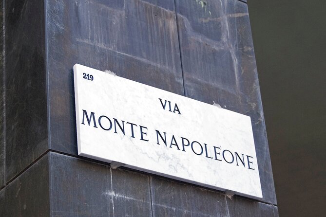 Private Luxury day Transfer from Linate Airport to Milan - Meeting the driver at Linate: what “name-sign pickup” really means