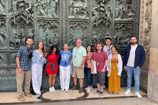 Private Milan Bike Tour - Teatro alla Scala from the outside: a quick cultural marker