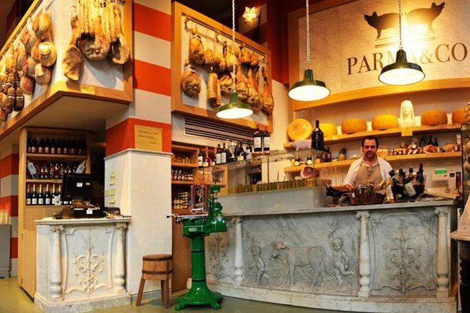 Private Milan Food Walking Tour of Brera - The guide factor: what to look for in a good Brera host