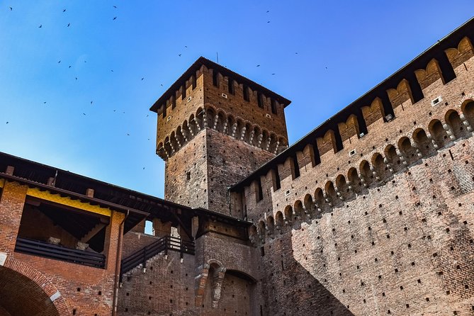 Sforza Castle and Michelangelo's Pietà Rondanini guided experience - Guide style is the difference between a good tour and a great one