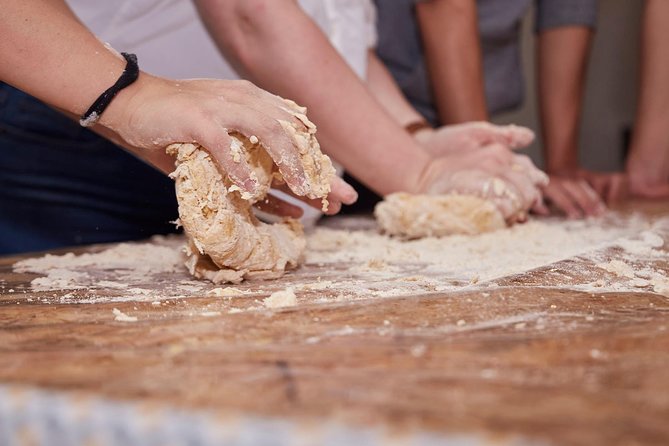 Small Group Cozy Cooking Class in a Typical Milanese Home. - Quick hits