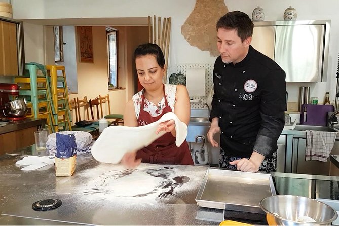 The Art of Making Pizza-Cooking Class in Unique Location with Italian Pizzachef - Location, setting, and timing: fitting it into Milan