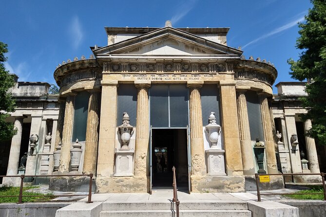 The Monumental Cemetery of Milan Guided Experience - Language Options and What That Means for Your Experience