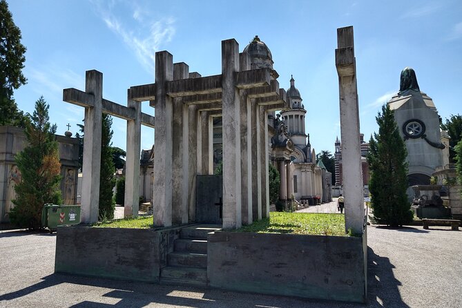 The Monumental Cemetery of Milan Guided Experience - What You’ll Do in 1.5 Hours (And How to Plan Around It)