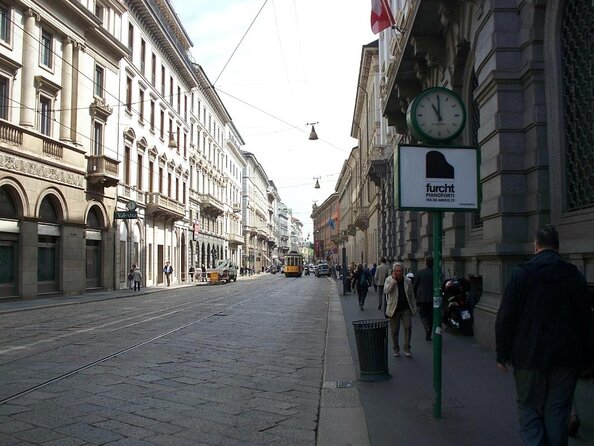 Treasures of Milan: Fashion and Design Private Tour - Stop 1: Via Monte Napoleone and the flagship-heavy mindset
